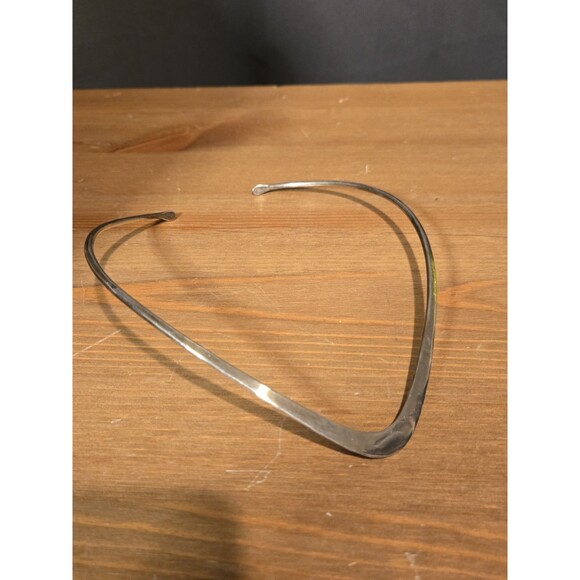 Vintage Sterling Necklace Rigid V Choker Collar, Designer Signed - Picture 4 of 8
